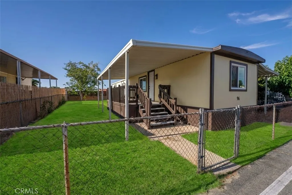 5711 Columbia Unit 96, Quartz Hill, CA 93536 - Photo 2 of 38, Quartz Hill, CA