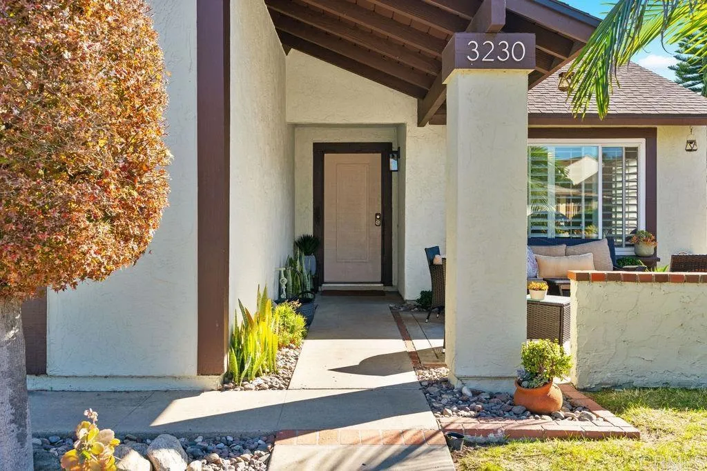 https://cdn.realtyfeed.com/cdn/127/306622170/708d3840640e714a32d8f2464afca1d8.webp
