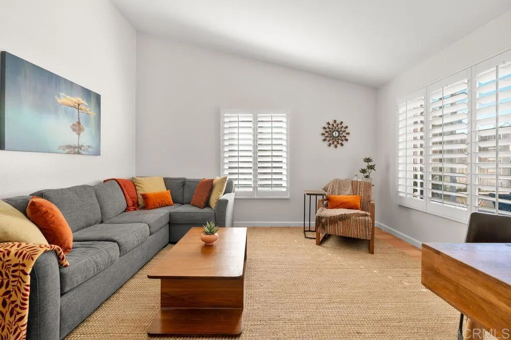https://cdn.realtyfeed.com/cdn/127/306622170/95f705afce933f3df673a389c1d6a38b.webp