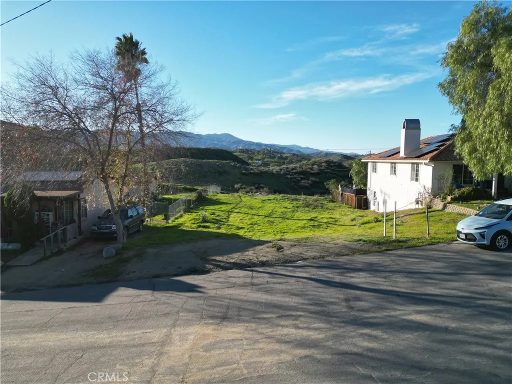 415 N Scrivener, Lake Elsinore, CA 92530 - Photo 4 of 11, Lake Elsinore, CA