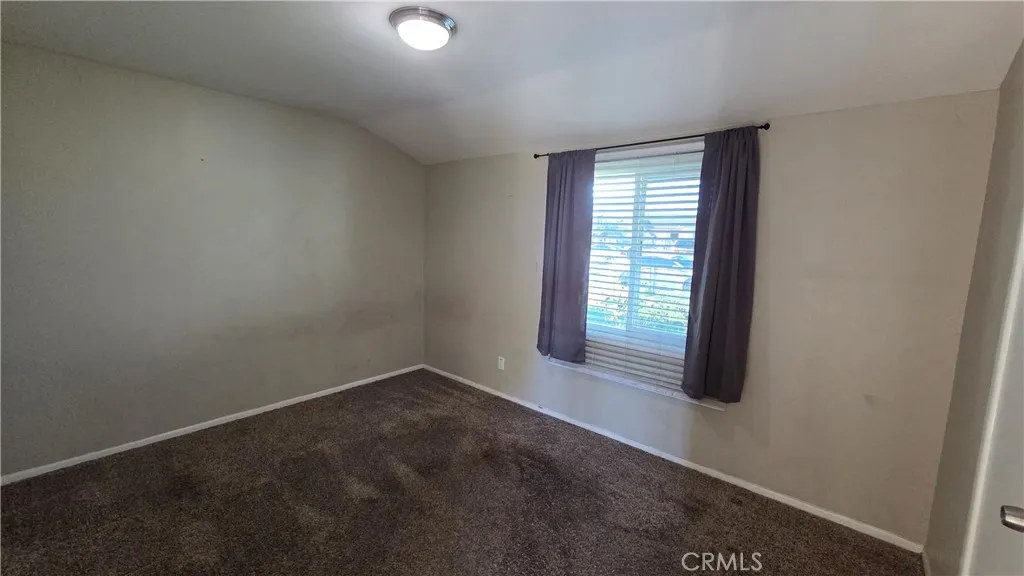 https://cdn.realtyfeed.com/cdn/127/306622222/100887a69429a681610f31297a915c37.webp