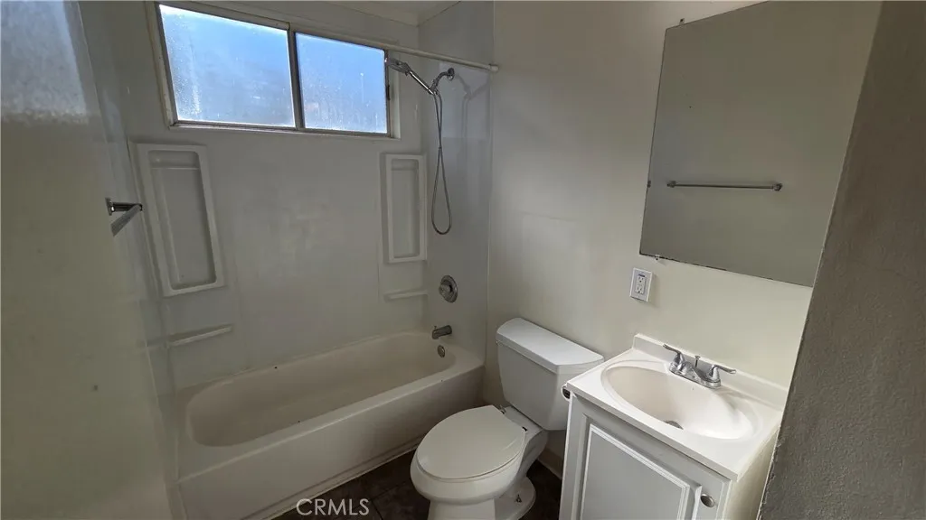 https://cdn.realtyfeed.com/cdn/127/306622222/7fe0d7ae0b85b1c1203aa278c88b53af.webp