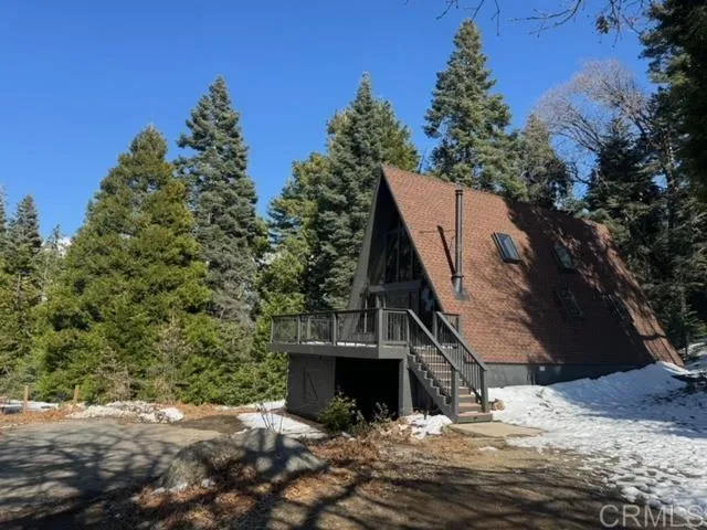 https://cdn.realtyfeed.com/cdn/127/306622226/7df1607d5d424f3375b03dddd32ad0c9.webp