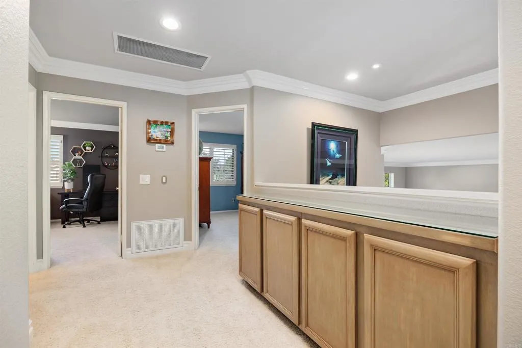 https://cdn.realtyfeed.com/cdn/127/306622251/5c65b41a3ca6162385c8316f0a423d3c.webp