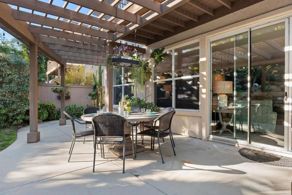 https://cdn.realtyfeed.com/cdn/127/306622251/bbe659ee0fb842524c218ea206614b09.webp