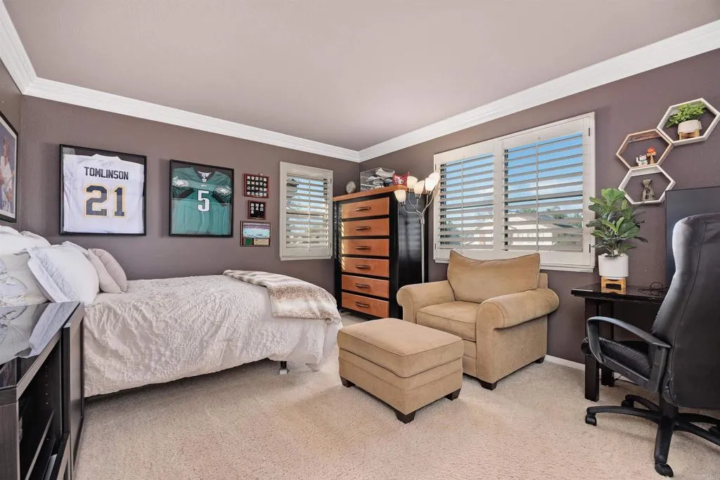 https://cdn.realtyfeed.com/cdn/127/306622251/c711ac00868acf687ff38e06c6e40124.webp