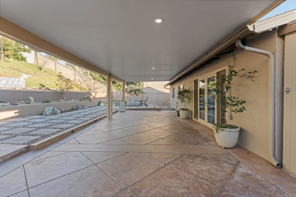 https://cdn.realtyfeed.com/cdn/127/306622254/1a5e582fba97ecf6844e480027f48289.webp
