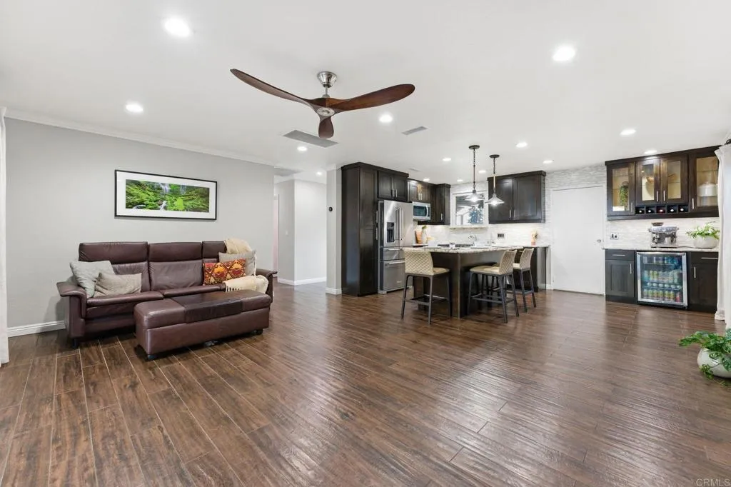 https://cdn.realtyfeed.com/cdn/127/306622254/6f297012193abbc95cba6321e3fc1846.webp