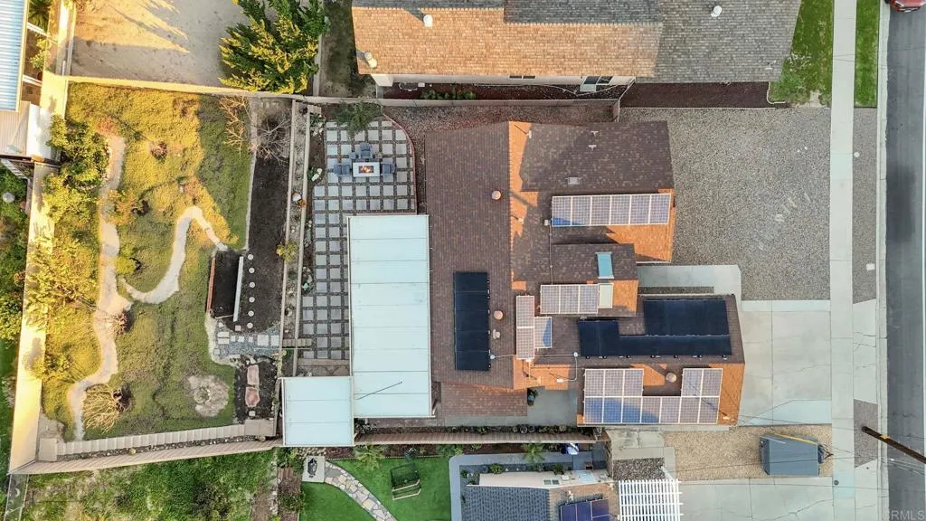 https://cdn.realtyfeed.com/cdn/127/306622254/700dc664f00f9298f8e00d1afd93fb58.webp