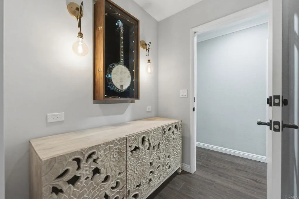 https://cdn.realtyfeed.com/cdn/127/306622254/8c449052eb09e7f4015b74599d884233.webp