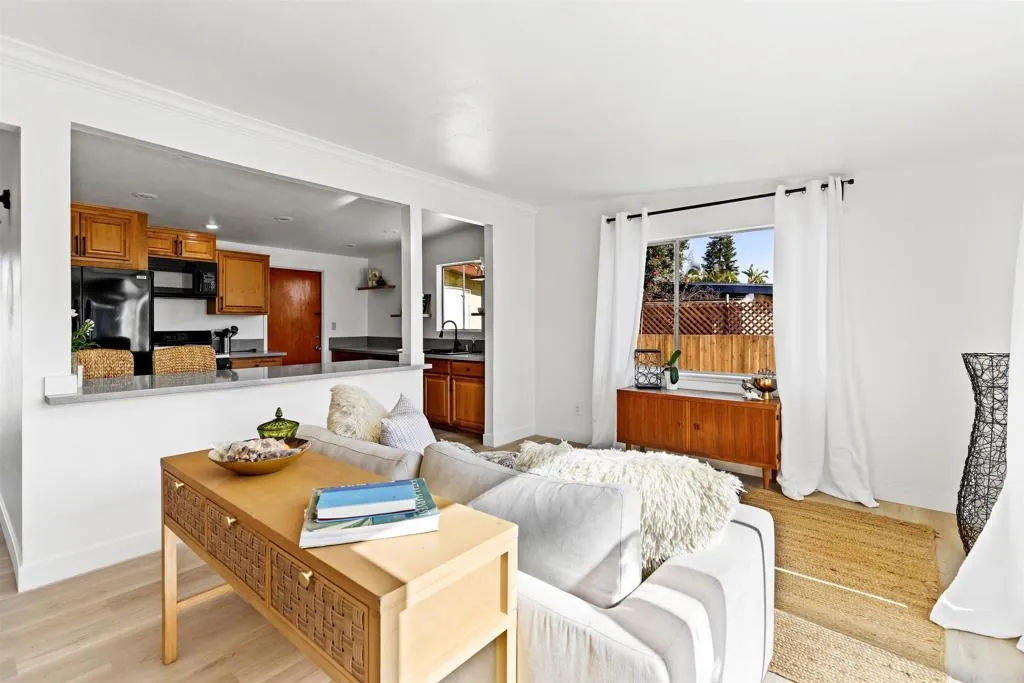 https://cdn.realtyfeed.com/cdn/127/306622256/222d7870262451c9b8bb0a20f1ed0c89.webp
