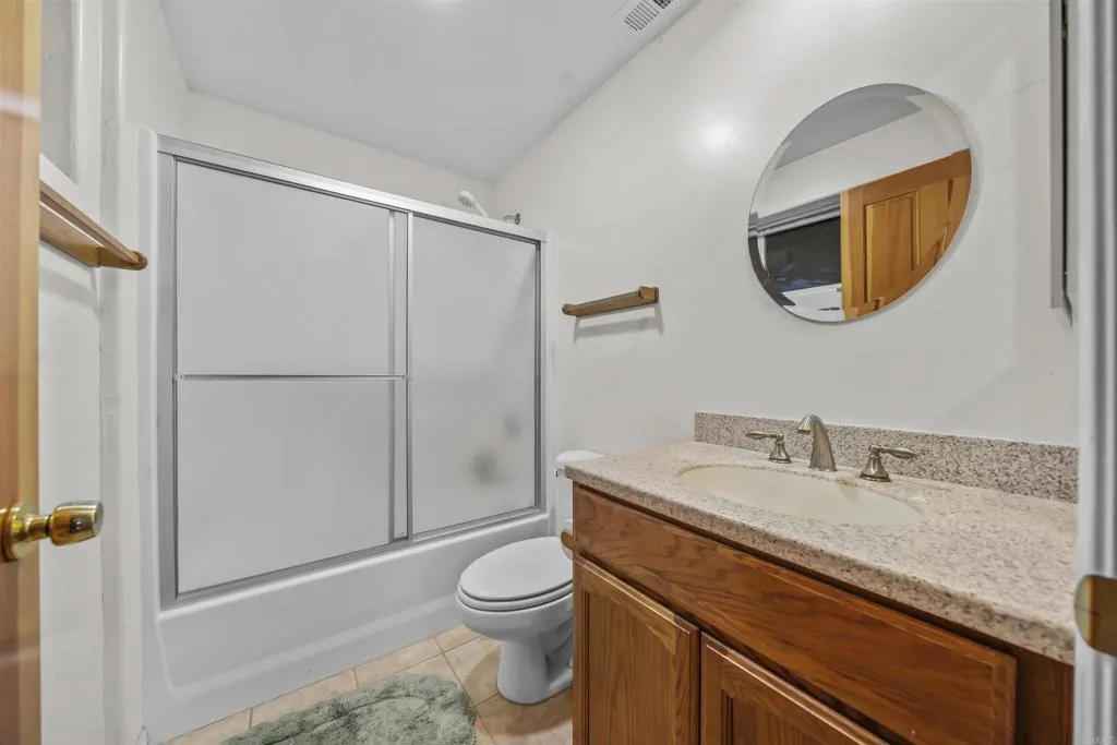 https://cdn.realtyfeed.com/cdn/127/306622286/147a2c8033b4219e95507458fbe5d580.webp