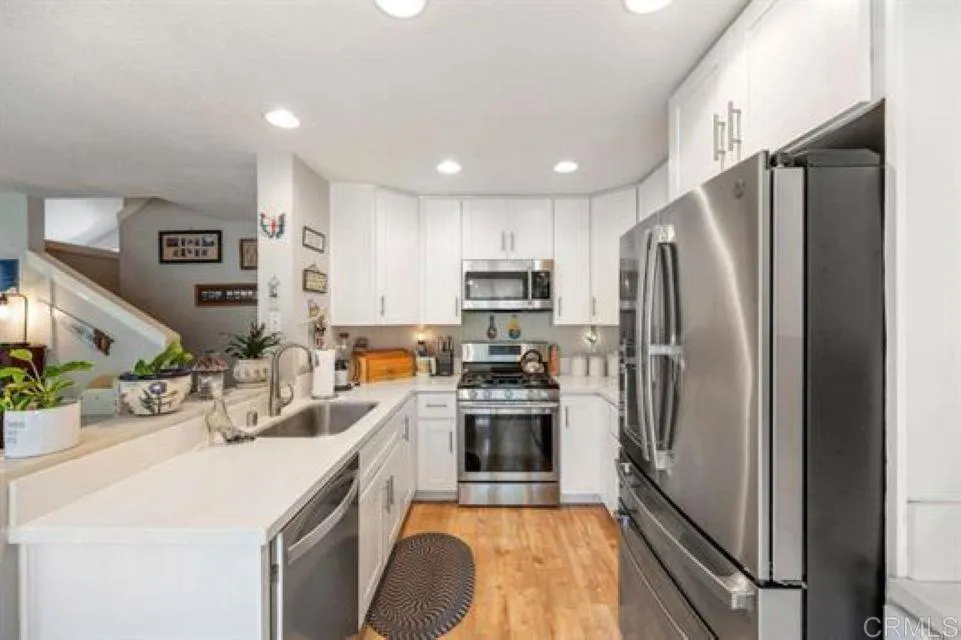 https://cdn.realtyfeed.com/cdn/127/306622291/3ce134ff4aae3f569884d9038202167e.webp