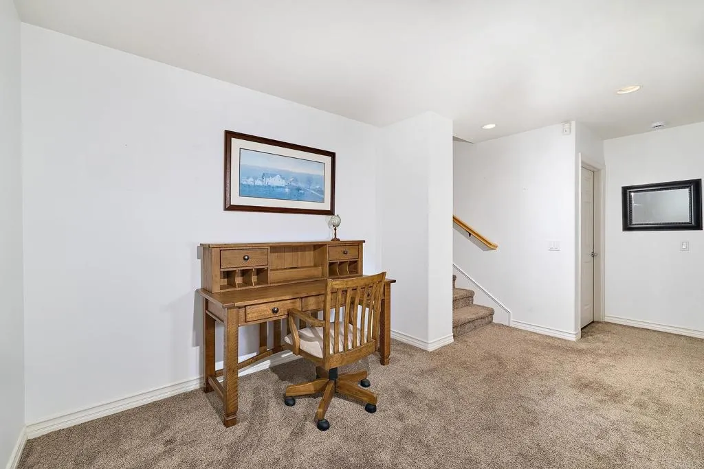 https://cdn.realtyfeed.com/cdn/127/306622296/c0215c37631cc81cb2af0512c75bdaa0.webp