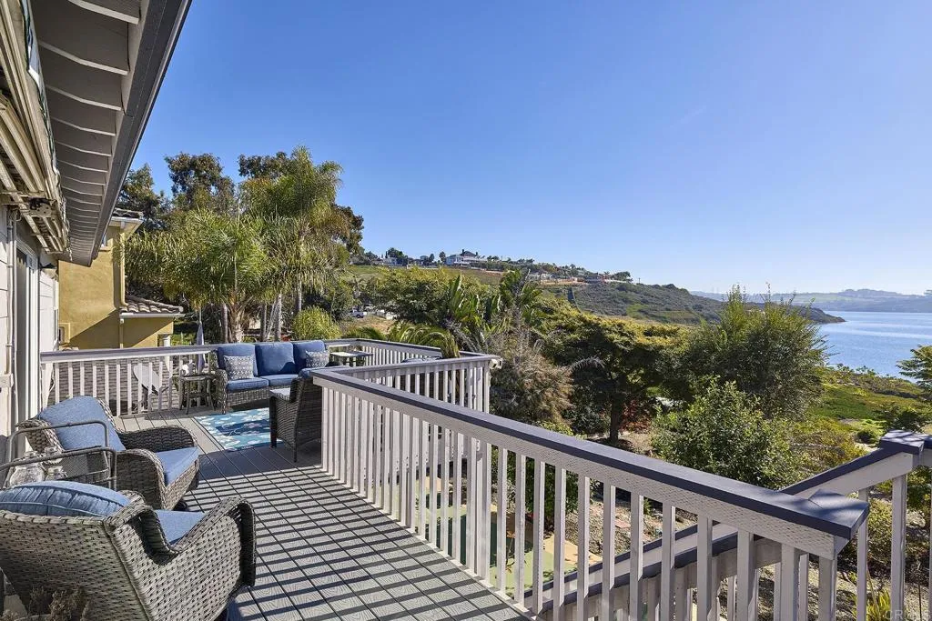 https://cdn.realtyfeed.com/cdn/127/306622296/cb976617ff79d9846ab651f2ba25188f.webp