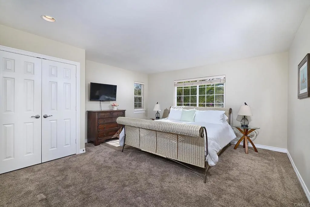 https://cdn.realtyfeed.com/cdn/127/306622296/ec26738a4c12f3e4c2d68745d20200cf.webp