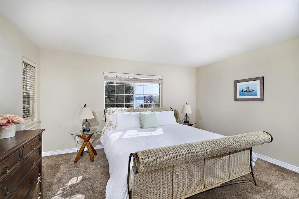 https://cdn.realtyfeed.com/cdn/127/306622296/fcd1a6990a24bdc43260a4a2b71d1442.webp