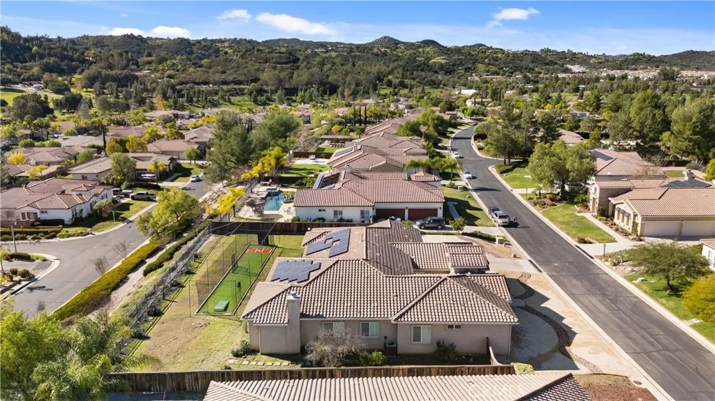 https://cdn.realtyfeed.com/cdn/127/306622298/0d2b5d84bb6f740b70c546d759c1e738.webp