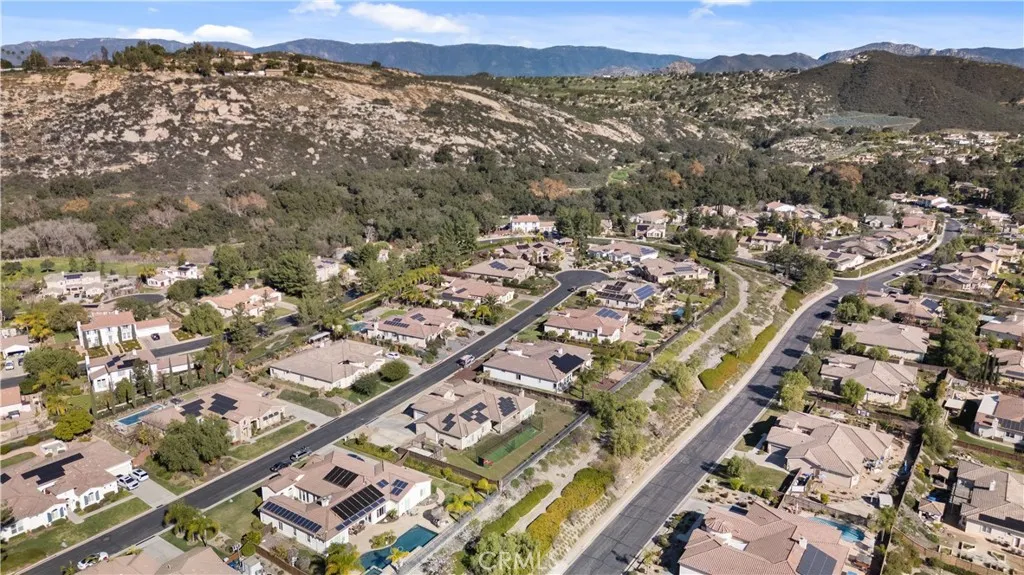 https://cdn.realtyfeed.com/cdn/127/306622298/2e894188d13cf373b44d48e7f30dfd47.webp