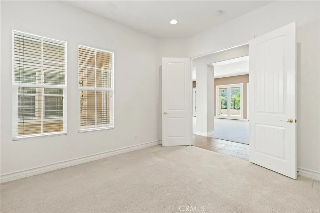 https://cdn.realtyfeed.com/cdn/127/306622298/82aabbab09a88e56de58b28cd0c4360a.webp