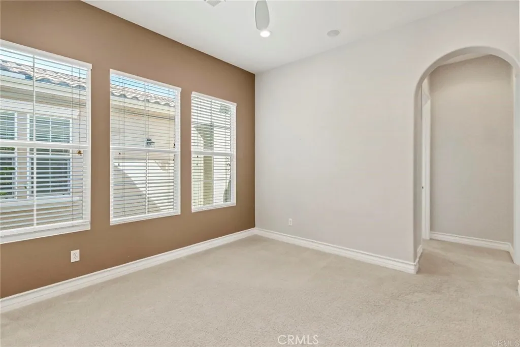 https://cdn.realtyfeed.com/cdn/127/306622298/f2c84189f1b2dbc56d430c5a08ccf4b8.webp
