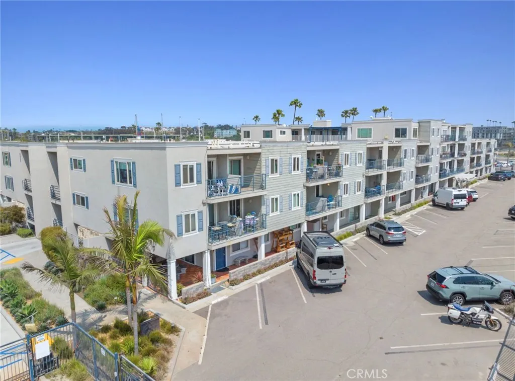 https://cdn.realtyfeed.com/cdn/127/306622358/26ca4c6a3cd624c6d33330fa6b1d65c6.webp