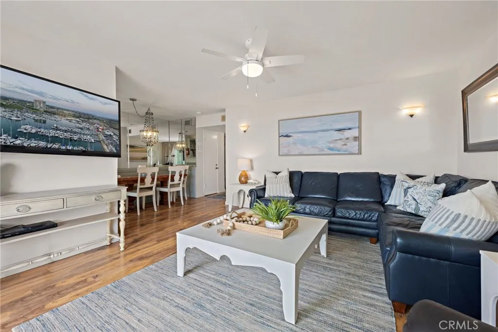 https://cdn.realtyfeed.com/cdn/127/306622358/279e0797b47bbf604f886699bd82da97.webp