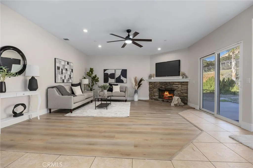 https://cdn.realtyfeed.com/cdn/127/306622366/407c6c6751e5c2627a0be21681de644c.webp