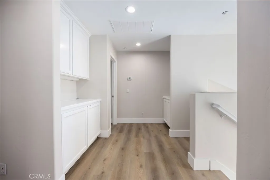 https://cdn.realtyfeed.com/cdn/127/306622366/906c29b2510e88b7ec64d00832f094e6.webp