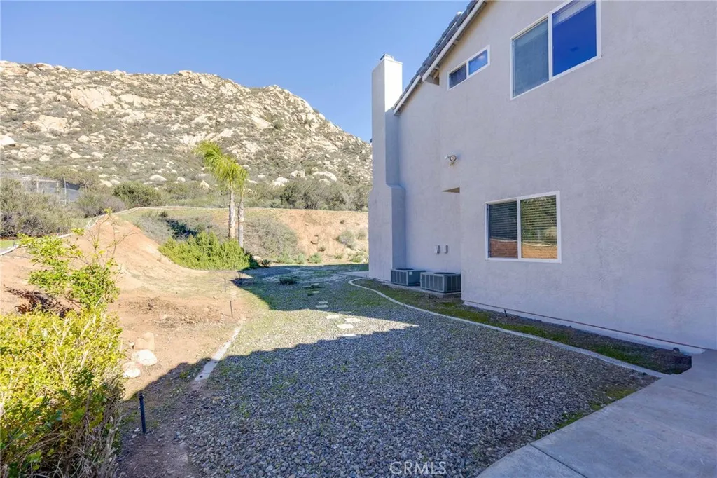 https://cdn.realtyfeed.com/cdn/127/306622366/bd932057756c25d353ab465156ba6d7e.webp