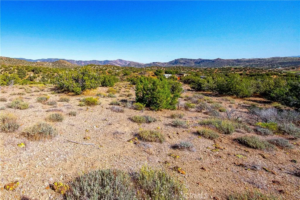 26000 Arabian, Tehachapi, CA 93561 - Photo 5 of 17, Tehachapi, CA