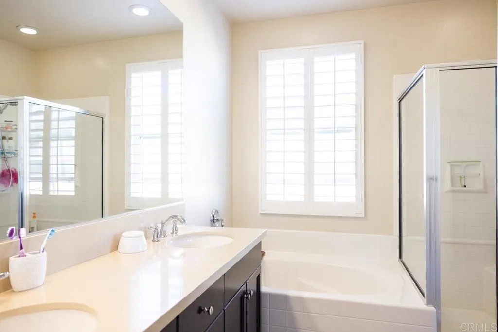 https://cdn.realtyfeed.com/cdn/127/306622403/46ba0bc10c83c1699959e3f349d6315f.webp