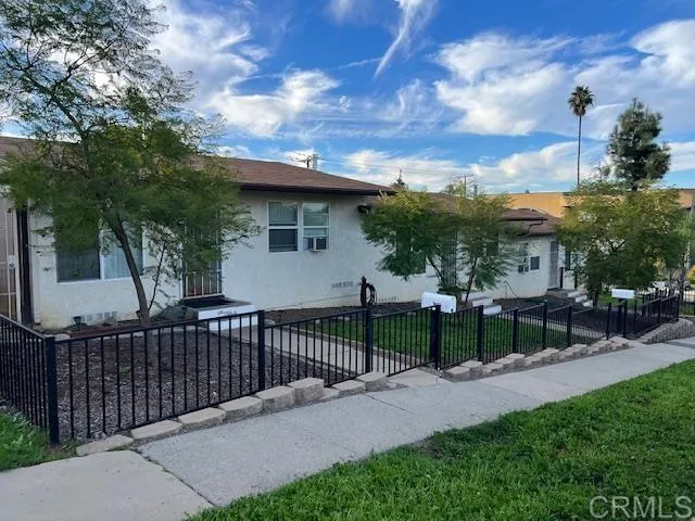 403 4th Ave, Escondido, CA 92025 - Photo 2 of 5, Escondido, CA