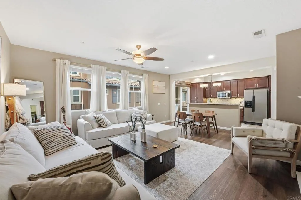 https://cdn.realtyfeed.com/cdn/127/306622491/88e2c1045429c6ef0e3888cec99c39a1.webp