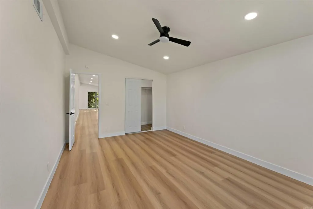 https://cdn.realtyfeed.com/cdn/127/306622505/1ac3a74085becdc7025e54c93201afe2.webp