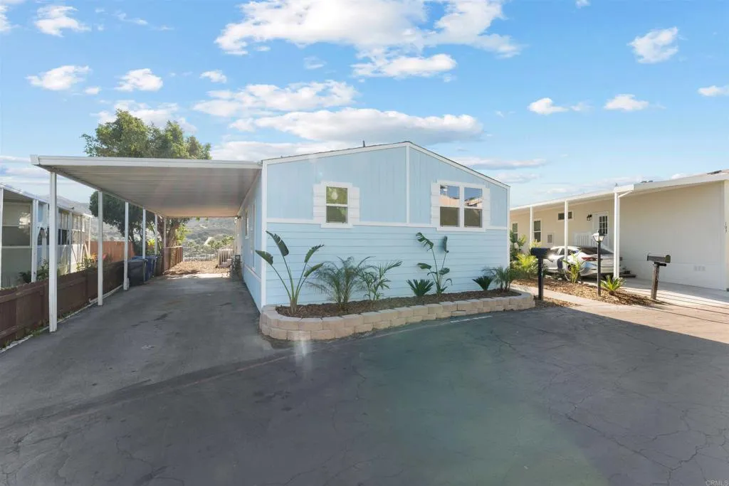 https://cdn.realtyfeed.com/cdn/127/306622505/bf60c84311ce37f6029686c9f75b3578.webp