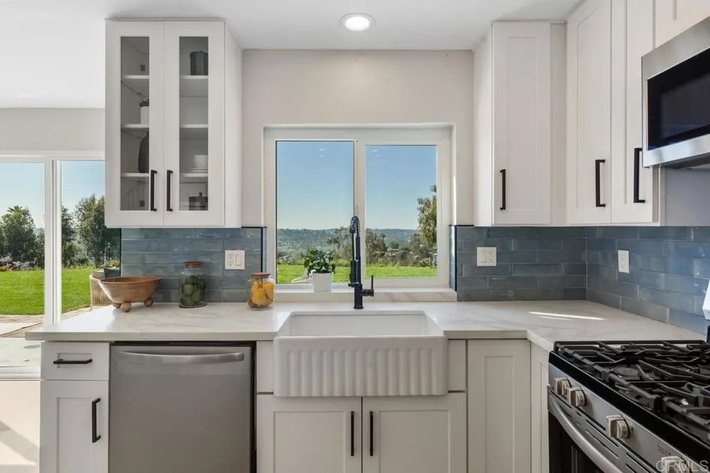 https://cdn.realtyfeed.com/cdn/127/306622508/8c923cc4da7349c747677f23007ed946.webp