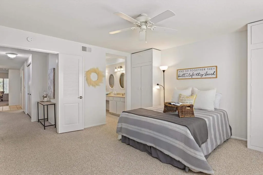 https://cdn.realtyfeed.com/cdn/127/306622579/6de81928f041ab144879071bb9c91666.webp