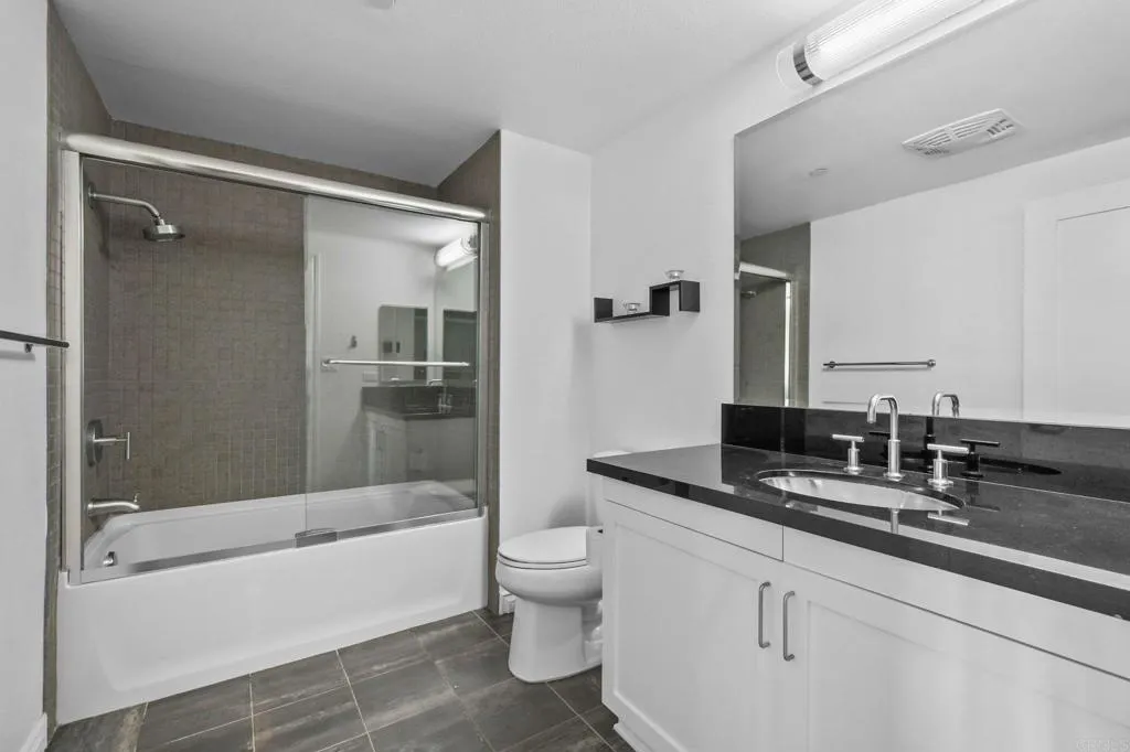 https://cdn.realtyfeed.com/cdn/127/306622616/57fb579f122f4e5f0d05004c1f084db1.webp