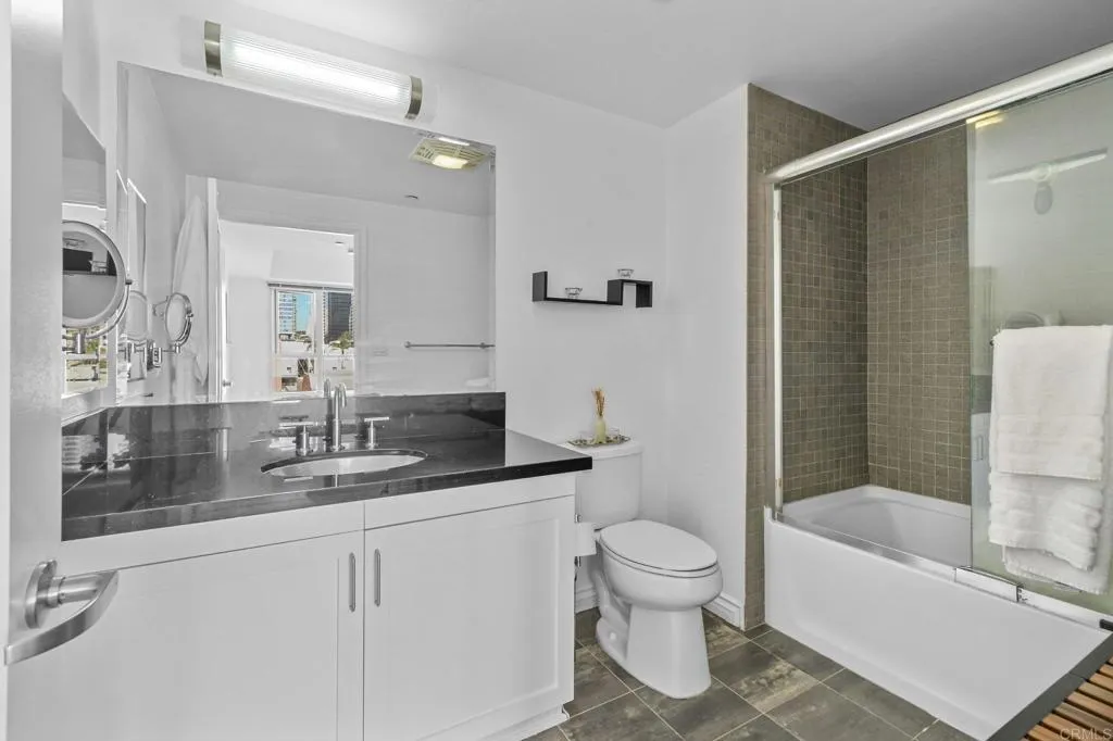 https://cdn.realtyfeed.com/cdn/127/306622616/ad801c63c842eb9f033b1b290df6e643.webp