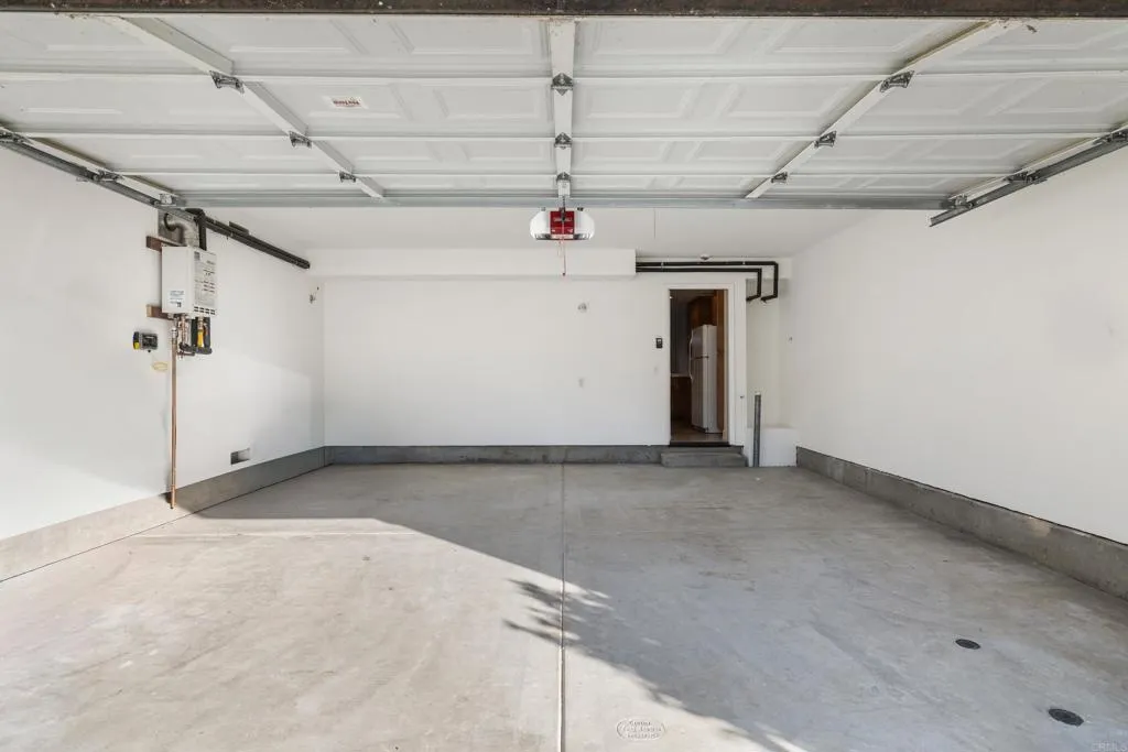 https://cdn.realtyfeed.com/cdn/127/306622638/21e5ff510f7476632359f68fb252a51d.webp