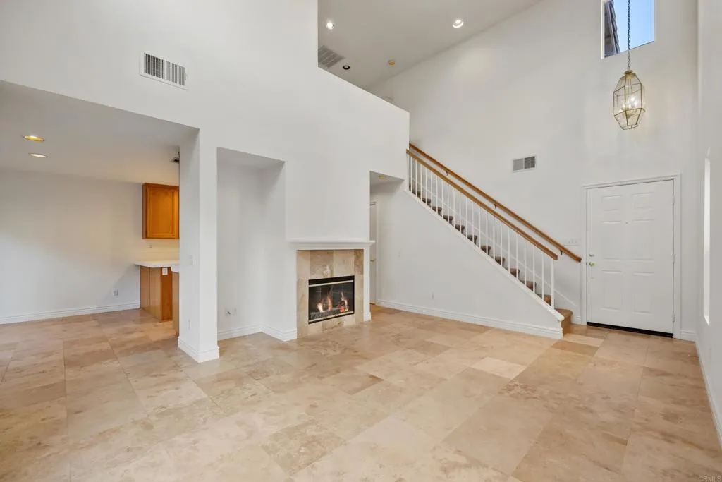 Photo #4: NDP2600569 Listing: Photo #4