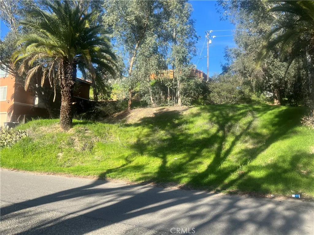 Lake Elsinore, CA 92530
