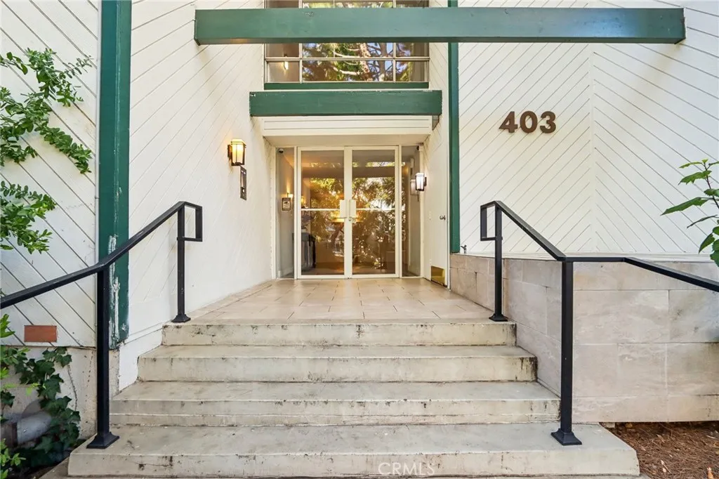 403 N Oakhurst, Beverly Hills, CA 90210 - Photo 3 of 22, Beverly Hills, CA