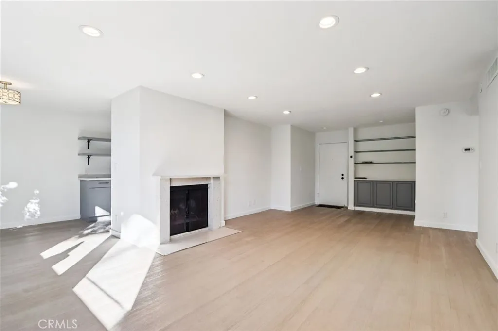 403 N Oakhurst, Beverly Hills, CA 90210 - Photo 5 of 22, Beverly Hills, CA