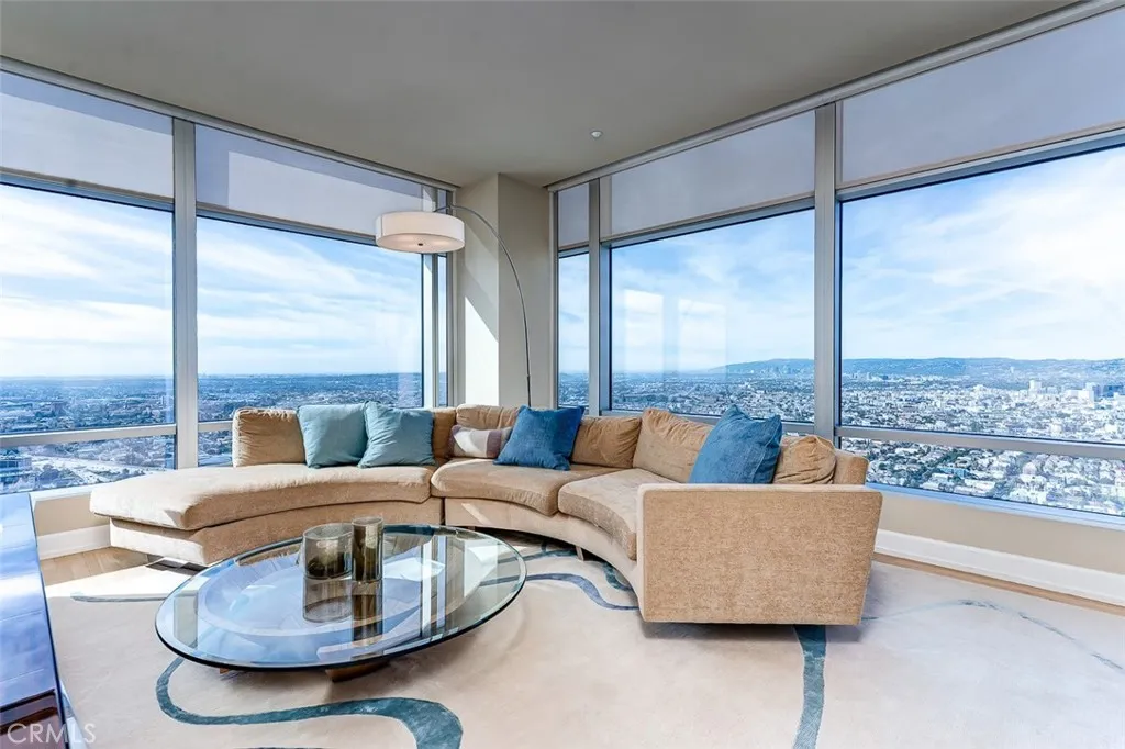 900 W Olympic Boulevard Unit 47b, Los Angeles, CA 90015 - Main photo, Los Angeles, CA