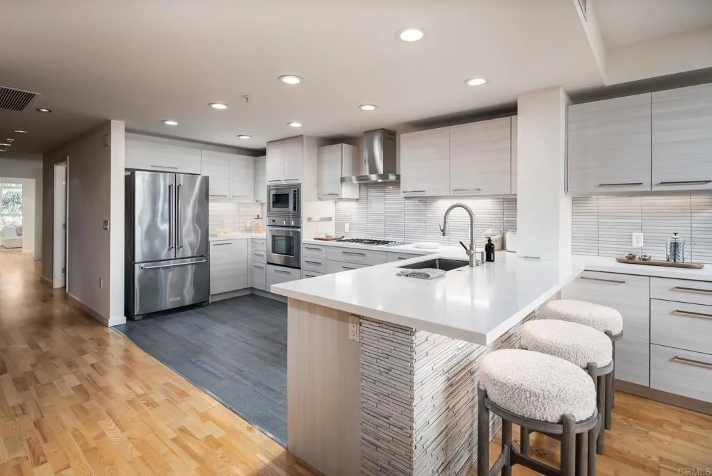 Photo #10: NDP2600571 Listing: Photo #10