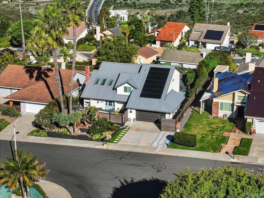 https://cdn.realtyfeed.com/cdn/127/306622844/3f5368105276b183a9f501313f22fe93.webp