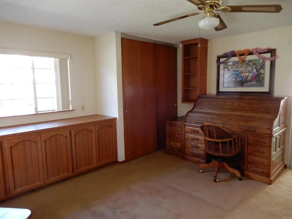 https://cdn.realtyfeed.com/cdn/127/306622874/ed1f07f4a6caf51a60eab80302445c61.webp