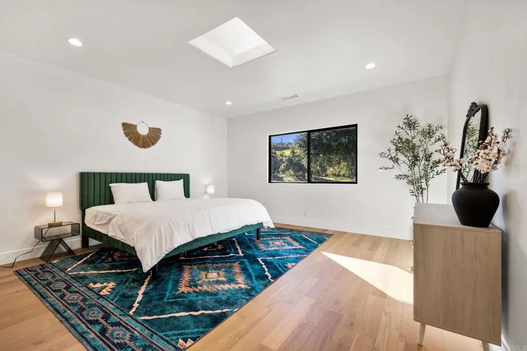 https://cdn.realtyfeed.com/cdn/127/306622973/599259a4ccee5167d639113f5207de65.webp
